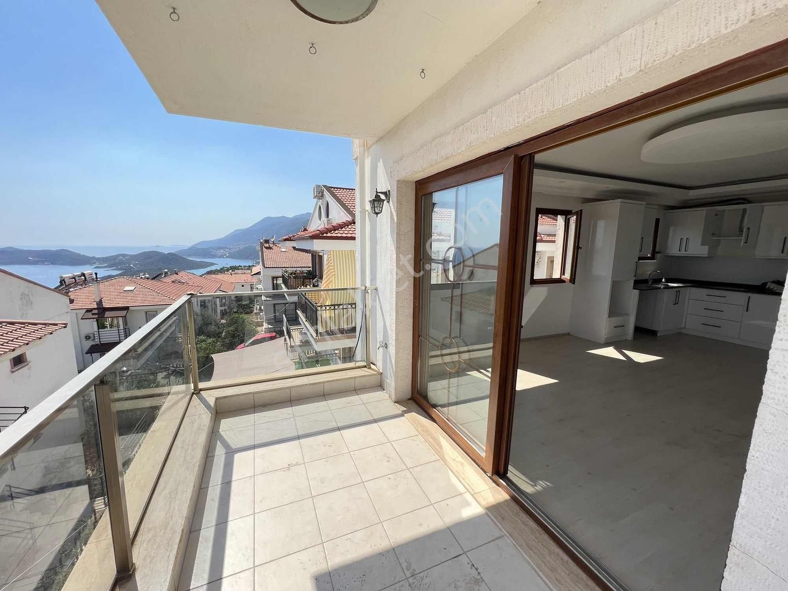 Kaş Mega Dan 3+1 Dubleks Deniz Manzaralı Daire - Görsel 2