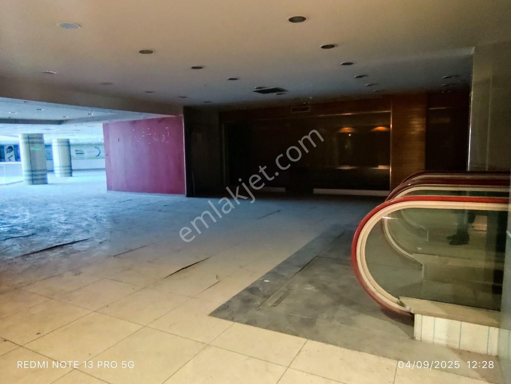 Mertcan Dan Sarıgazi Osmanlı Çarşı Avm'de 31 Adet Satılık Boş Dükkan - Görsel 7