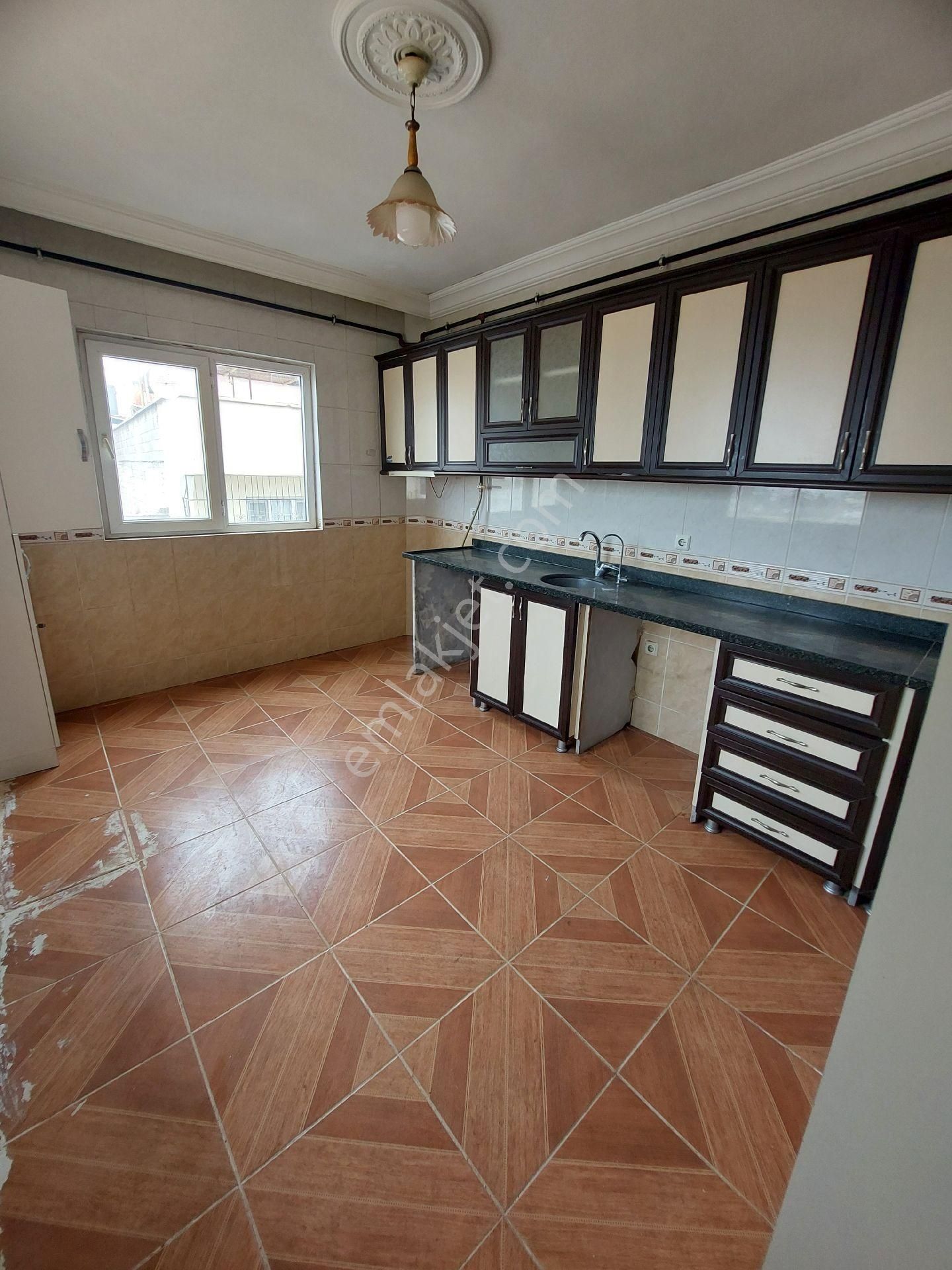 Bilge Emlaktan Yeşilevlerde Satlık 2+1 Daire - Görsel 8