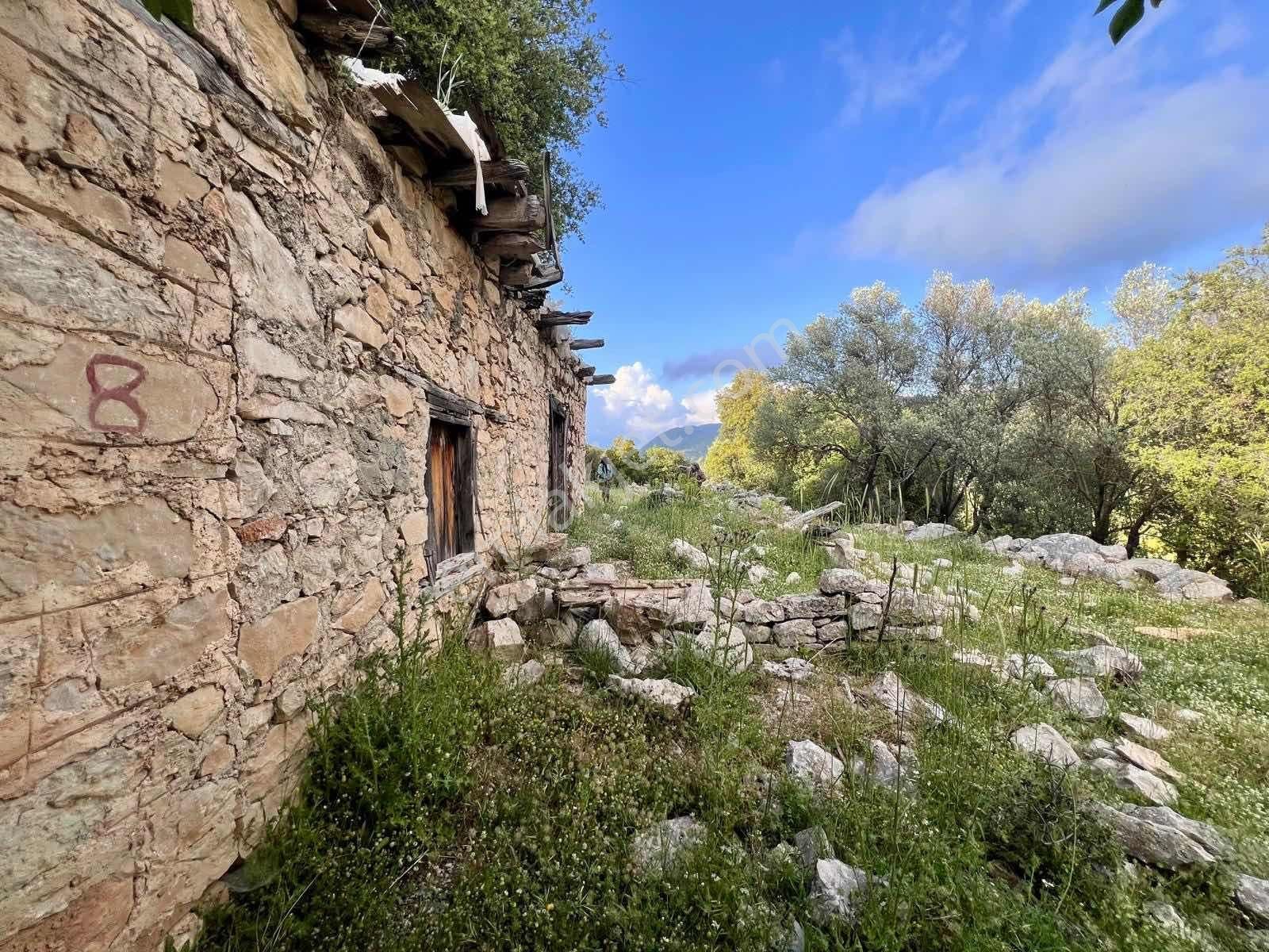 Kaş Ahatlı Ev Ve 1.100 M2 Bahçe Kaş A 15 Dk Müstakil Tapulu - Görsel 14