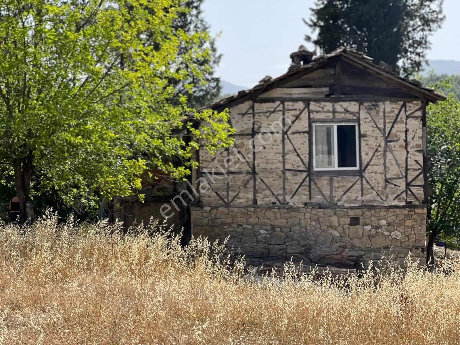 Kaş Kasaba Da 3.000 M2 İmarlı Parsel Ve Taş Ev - Görsel 17