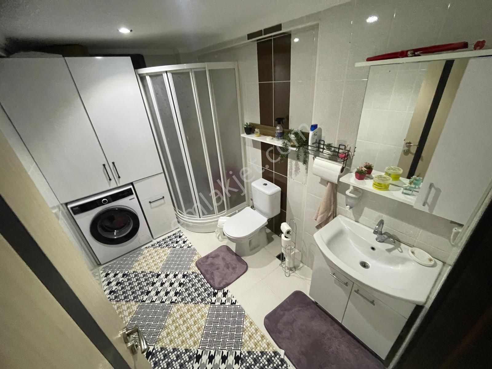 Sincan Yenikent'de Satılık 3+1 Ara Kat Ön Cephe Çift Banyolu Daire - Görsel 8