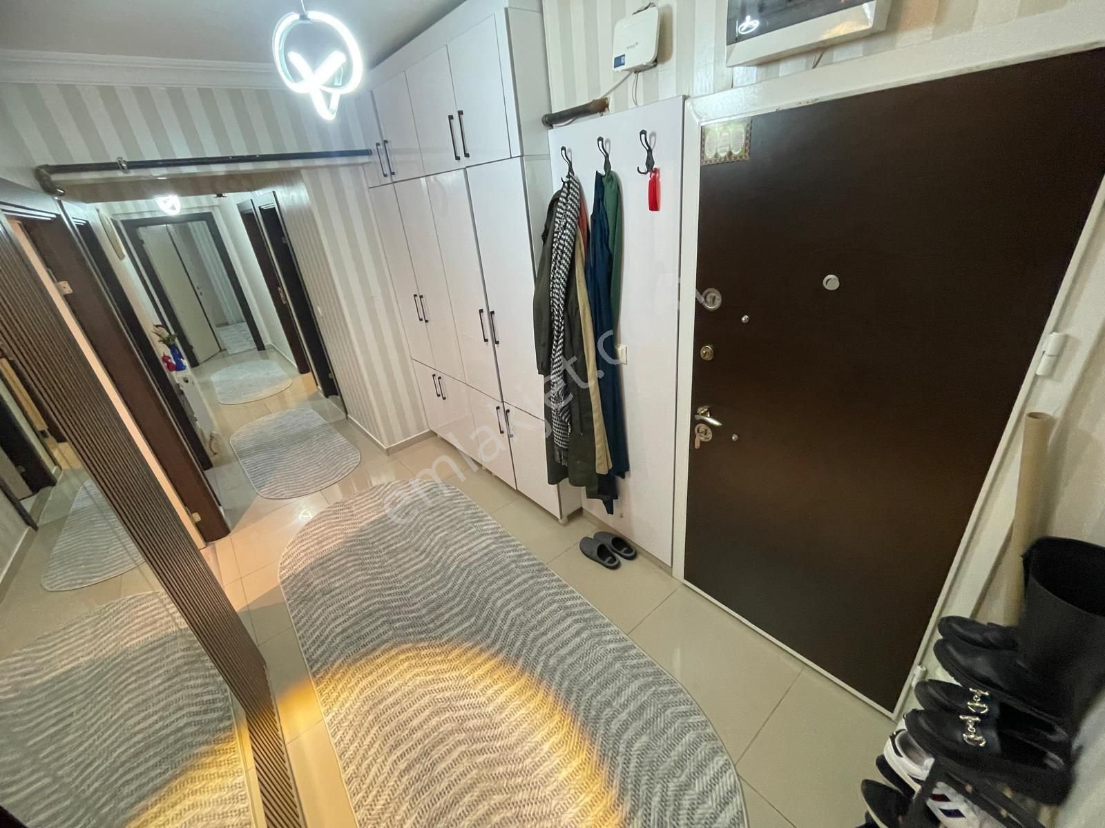 Sincan Yenikent'de Satılık 3+1 Ara Kat Ön Cephe Çift Banyolu Daire - Görsel 11