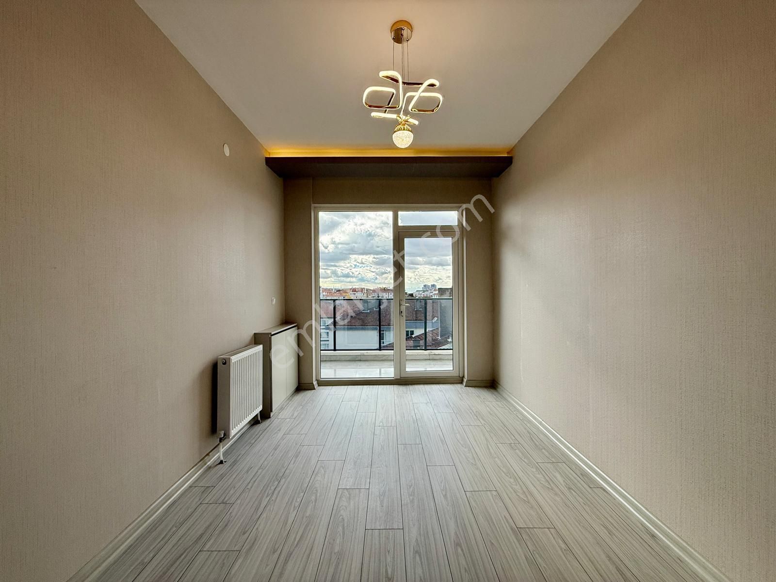 Kalecik Emlak'tan Asansörlü Eşsiz Tasarımlı 5+2 Dublex 220m² - Görsel 17