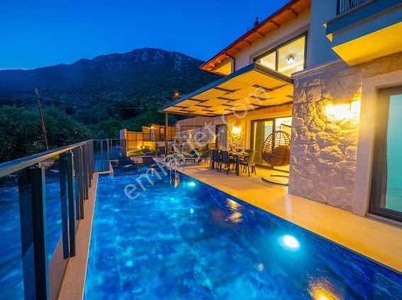 Kaş Çukurbağ Da Mega 'dan Satılık 3+1 Sıfır Müstakil Lüks Villa - Görsel 11