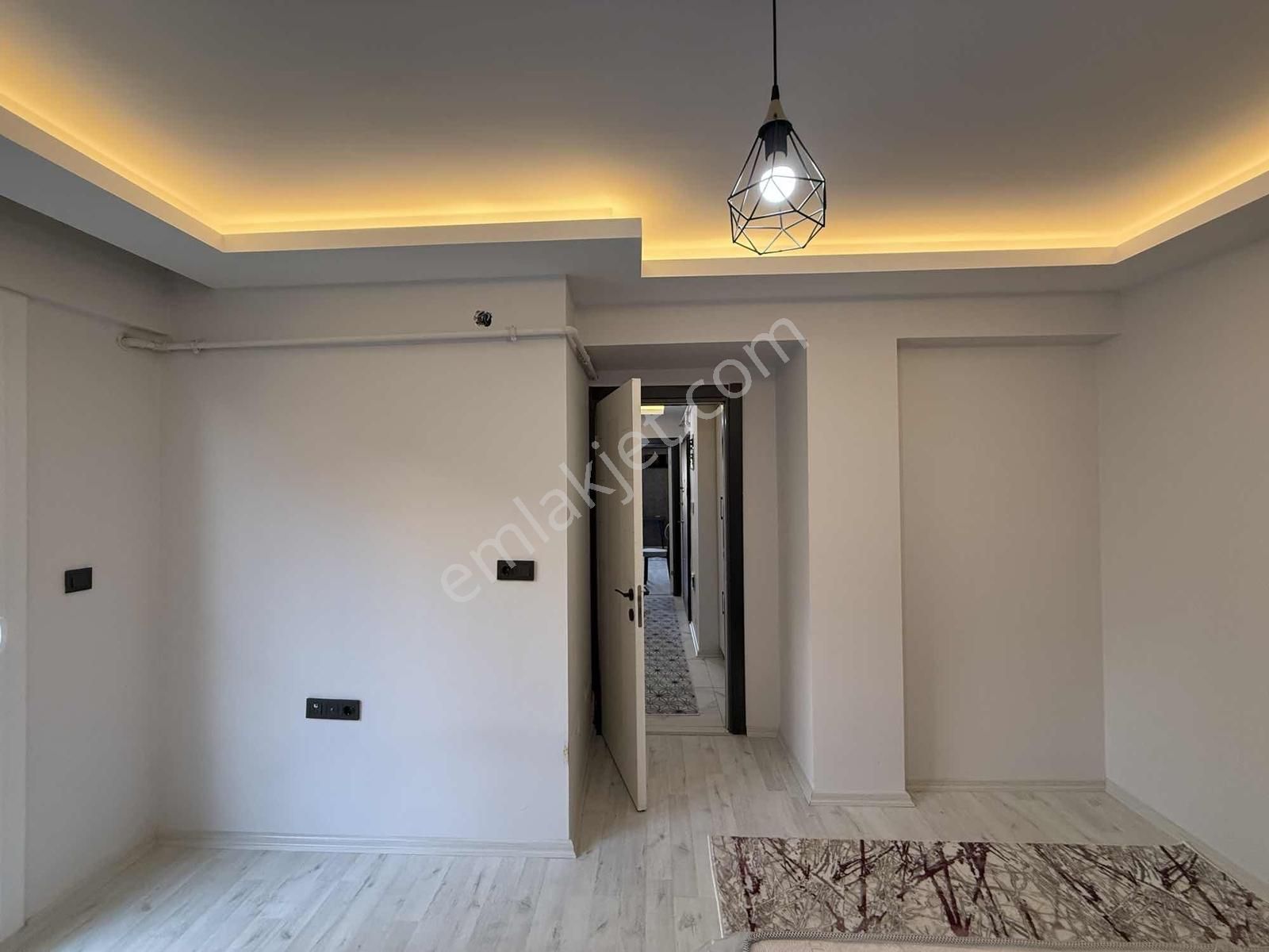 Remax Pin'den Kemer Mh'de Satılık 2+1 Sıfıra Yakın Satılık Daire - Görsel 8