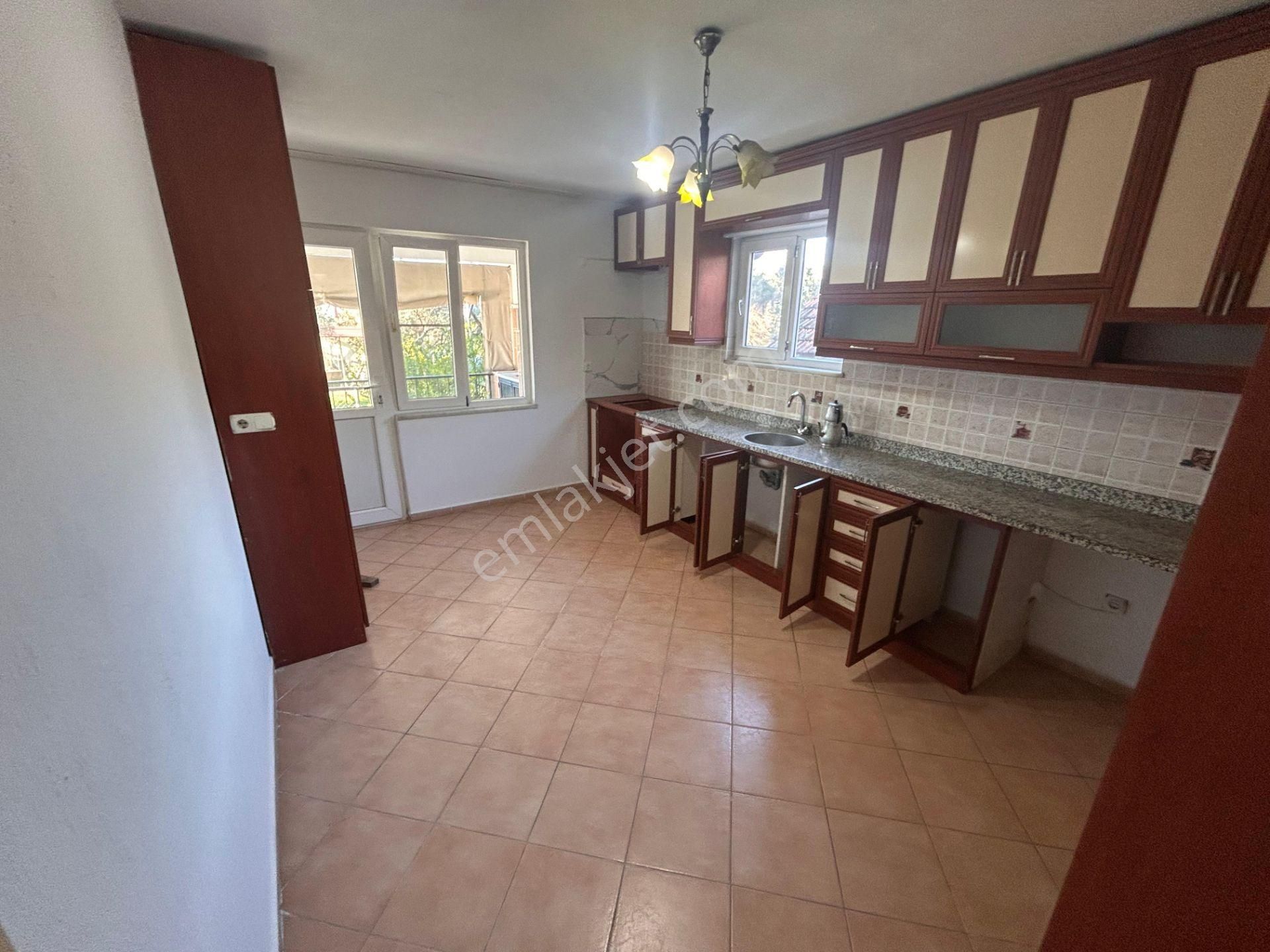 Tuana Emlak'tan Toparlar'da 2+1 Giriş Kat Daire - Görsel 16