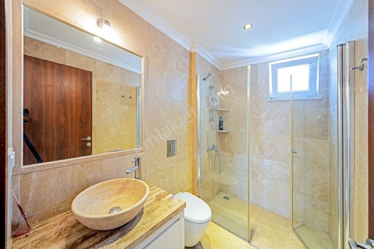 Alanya/konaklı'da Lüks Eşyalı 3+1 Denize Yürüme Mesafesinde Satılık Daire - Görsel 17