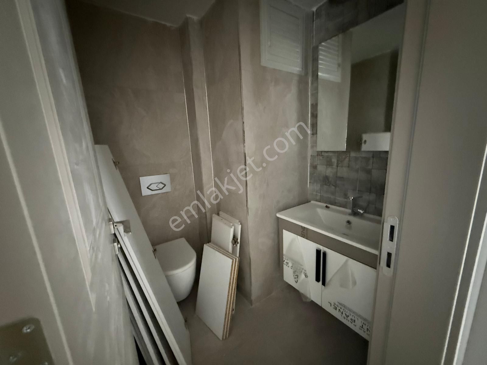 Rota’dan Satılık Gazi Mah. Garajlı Ferah 2+1 Daire… - Görsel 21