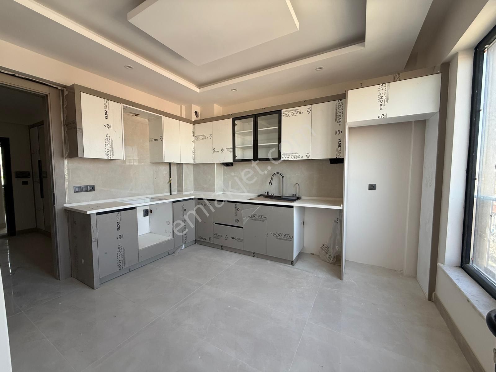 Rota’dan Satılık Gazi Mah. Garajlı Ferah 2+1 Daire… - Görsel 5