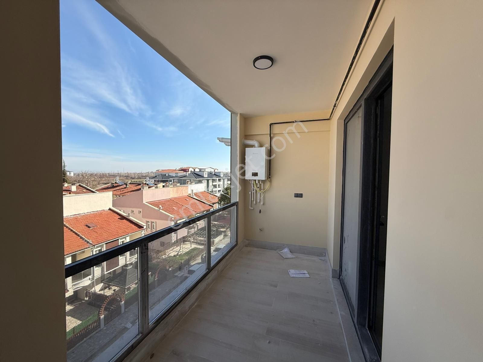 Rota’dan Satılık Gazi Mah. Garajlı Ferah 2+1 Daire… - Görsel 12