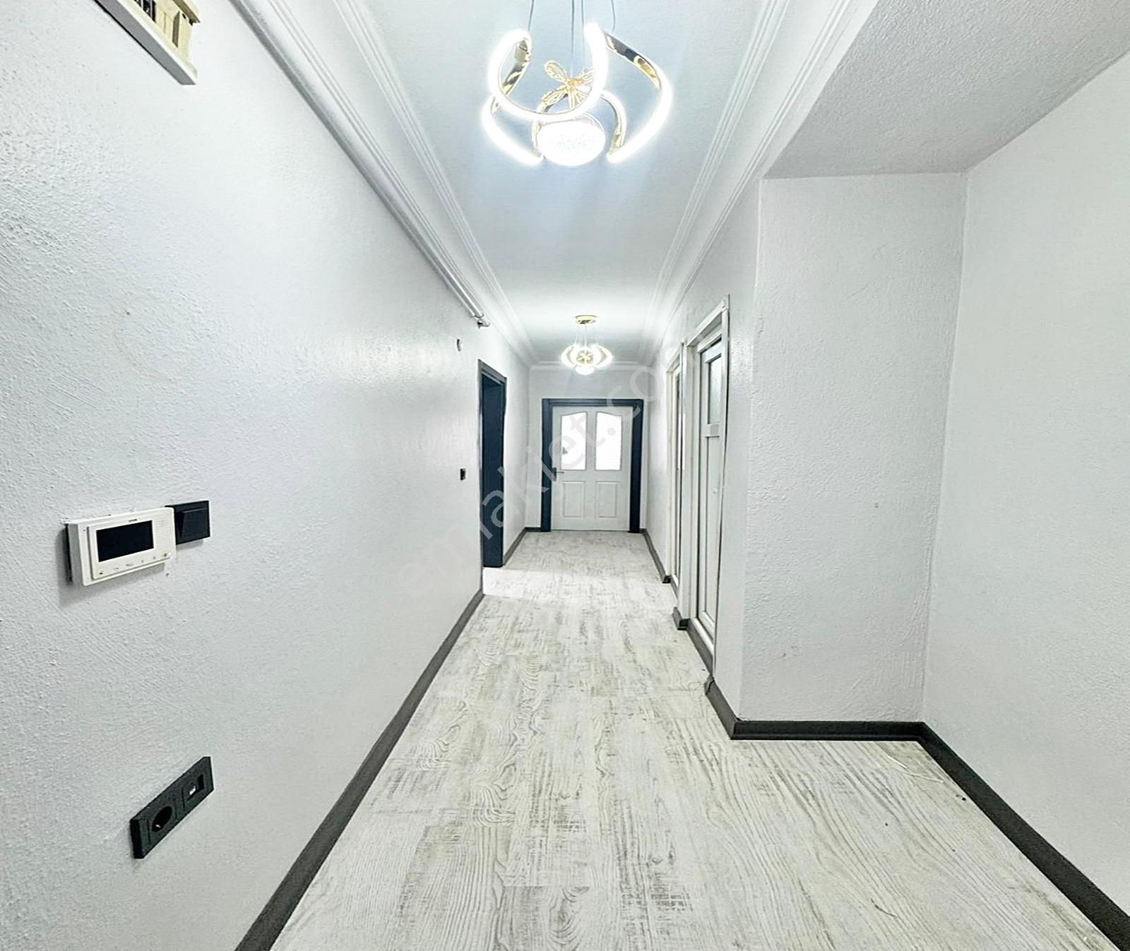 Esenyurt Kıraç İstiklal Mah. 2.kat 2+1 100m2 Daire 3.100.000 Tl - Görsel 25