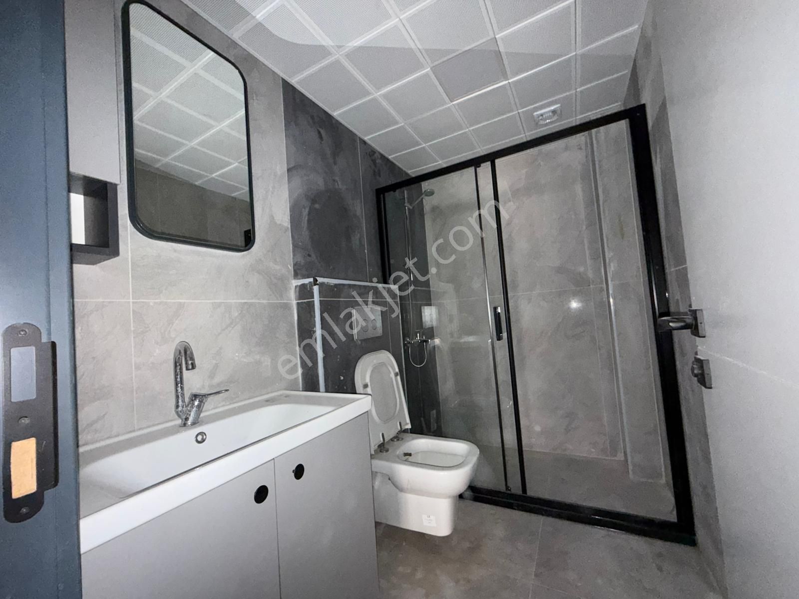 Kariyer'den İncirli'de Tek! Merkezi Konumda Her Katta 1+1 2+1 Lüx Alttan Isıtmalı Daireler - Görsel 26