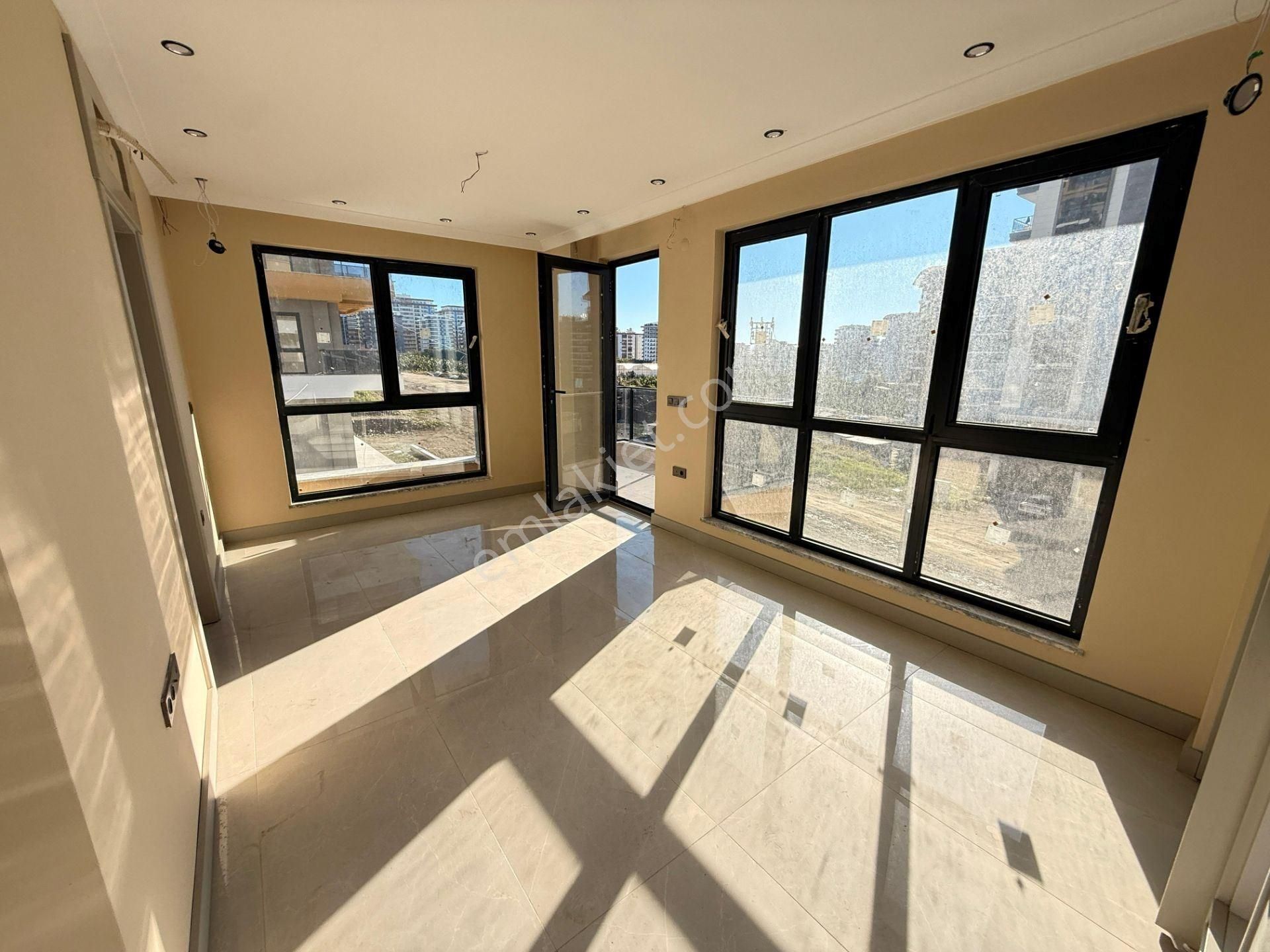 Alanya Mahmutlar’da Seçkin Yaşam Sunan Sosyal Tesisli Lüks 1+1 - Görsel 2