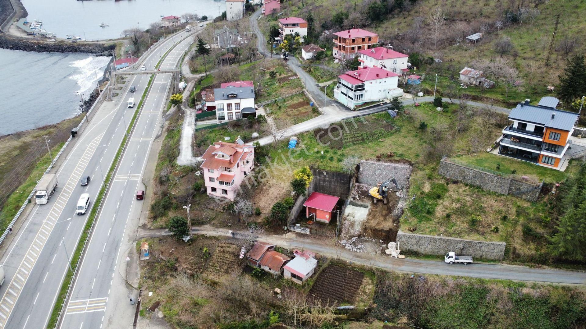Çarşıbaşı Merkezinde 4kat İmarlı Deniz Manzaralı Arsa - Görsel 6