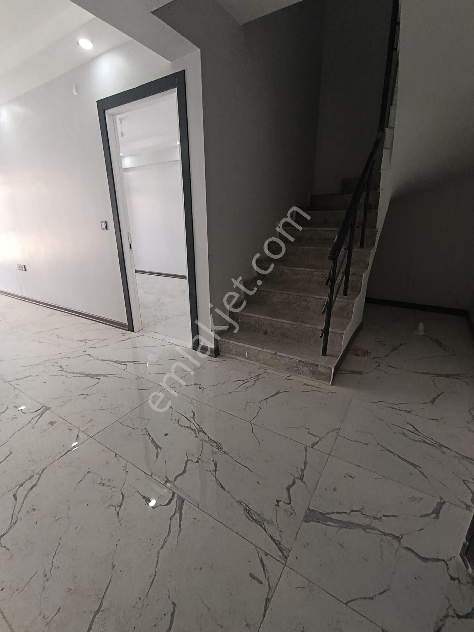 Şarhöyük Mahallesinde Sıfır 4+1 Dubleks Daire - Görsel 7