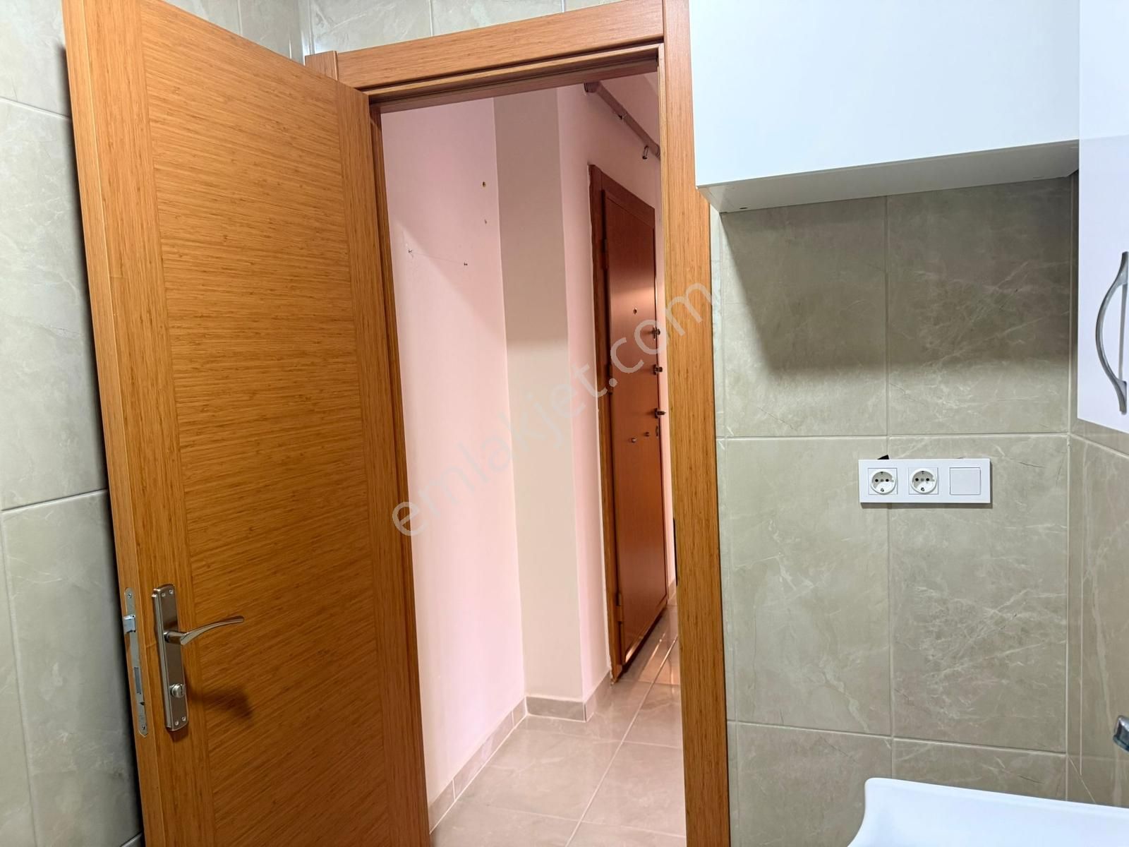 Remax Anı 'dan Kartal 'da Nezih Ferah 2+1 Kiralık Daire - Görsel 6