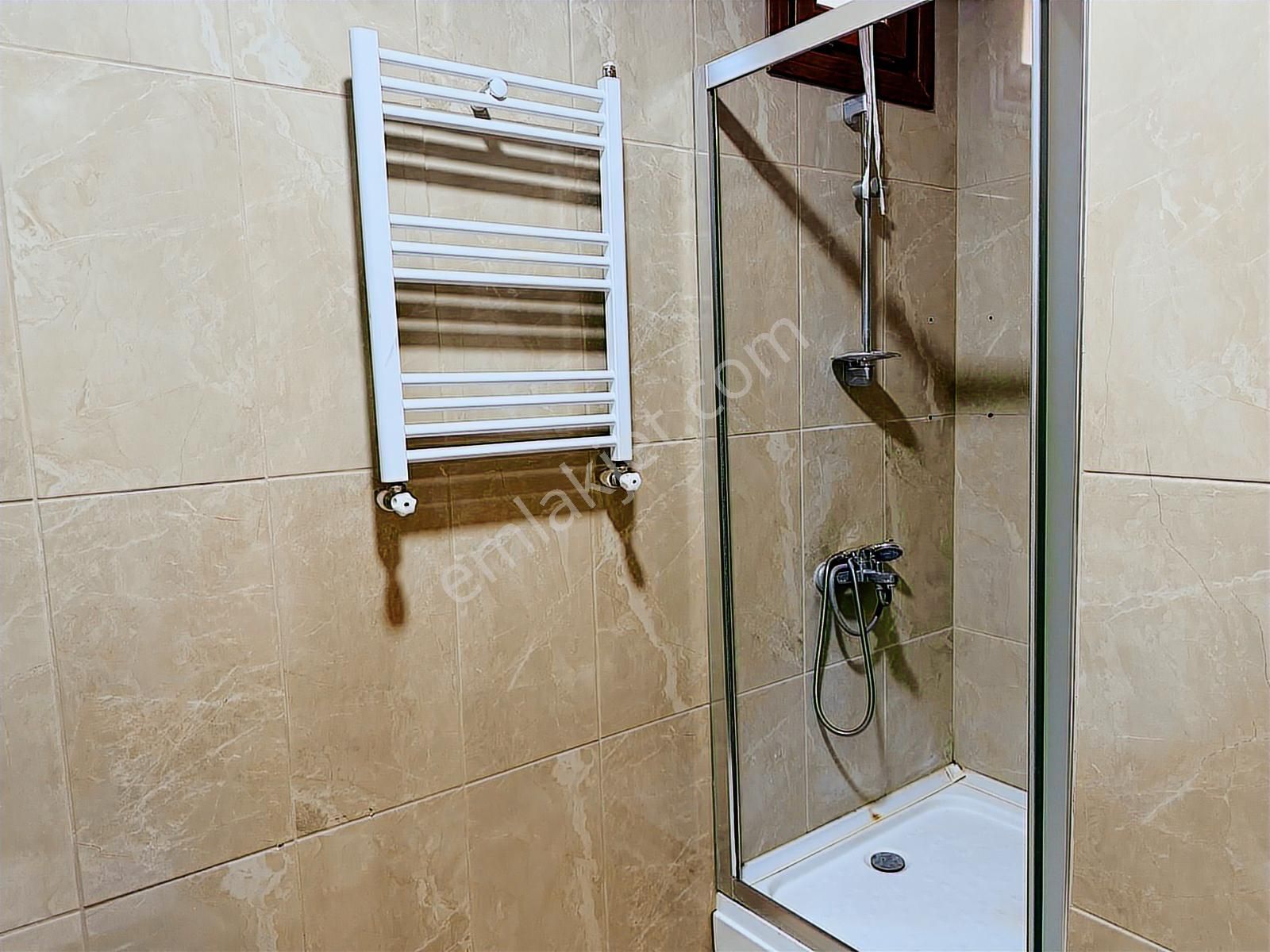 Remax Anı 'dan Kartal 'da Nezih Ferah 2+1 Kiralık Daire - Görsel 26