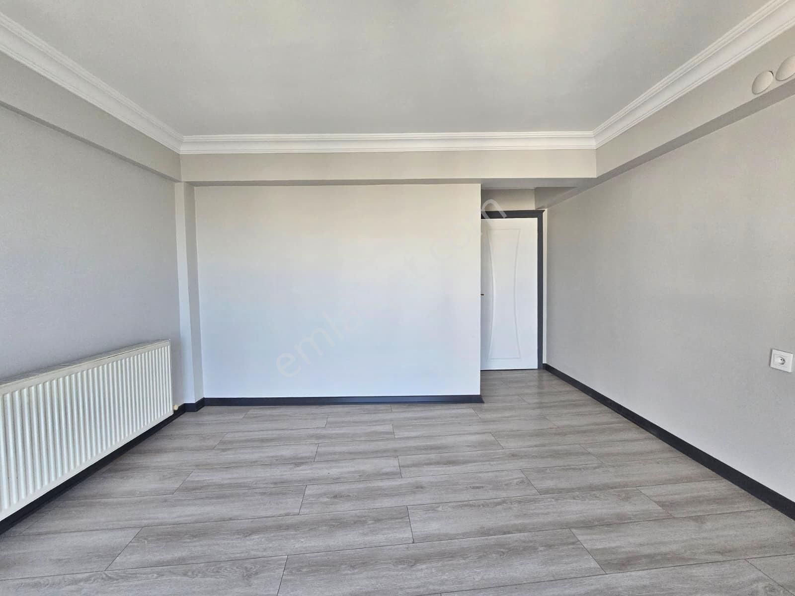 İstasyon Mh'de Ful Yapılı Şehir Manzaralı 3+1 Ara Kat Daire - Görsel 3