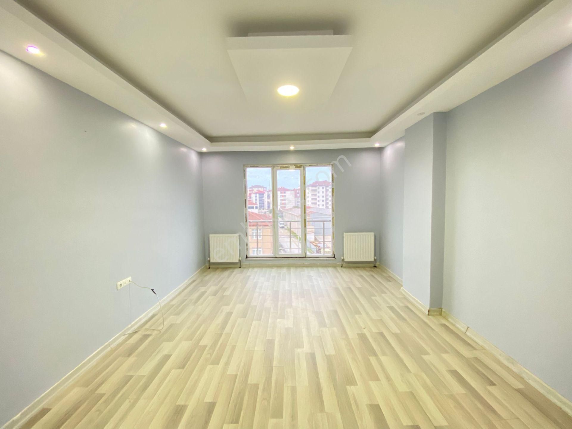 Akyüz Gayrimenkul Den; Merkezı Konumda Iskanlı Kombılı Satılık 2+1 Daire - Görsel 30