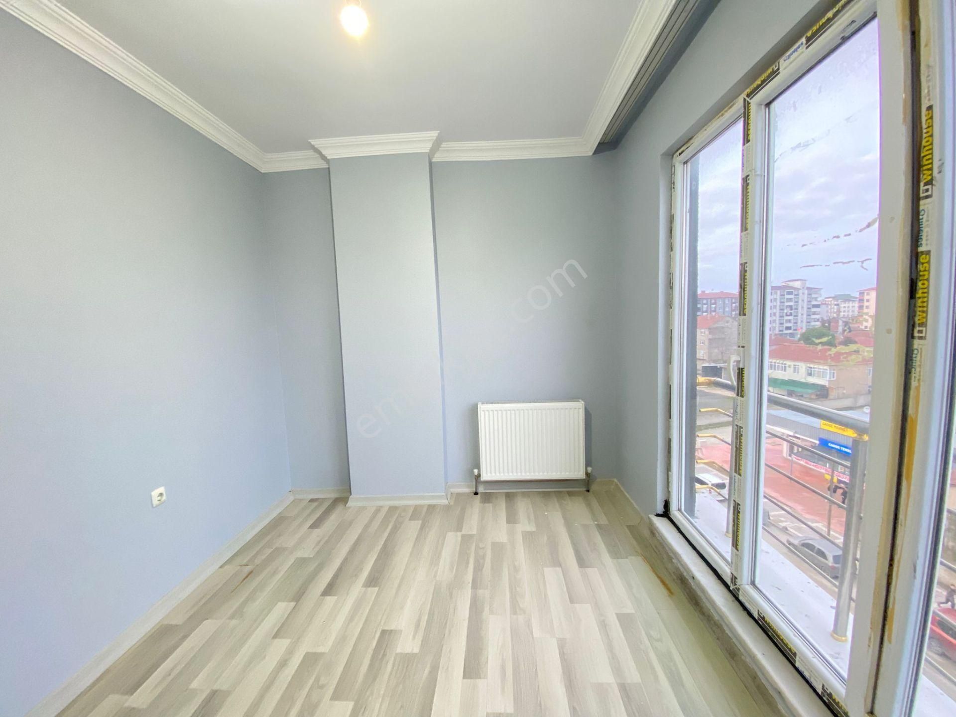 Akyüz Gayrimenkul Den; Merkezı Konumda Iskanlı Kombılı Satılık 2+1 Daire - Görsel 5