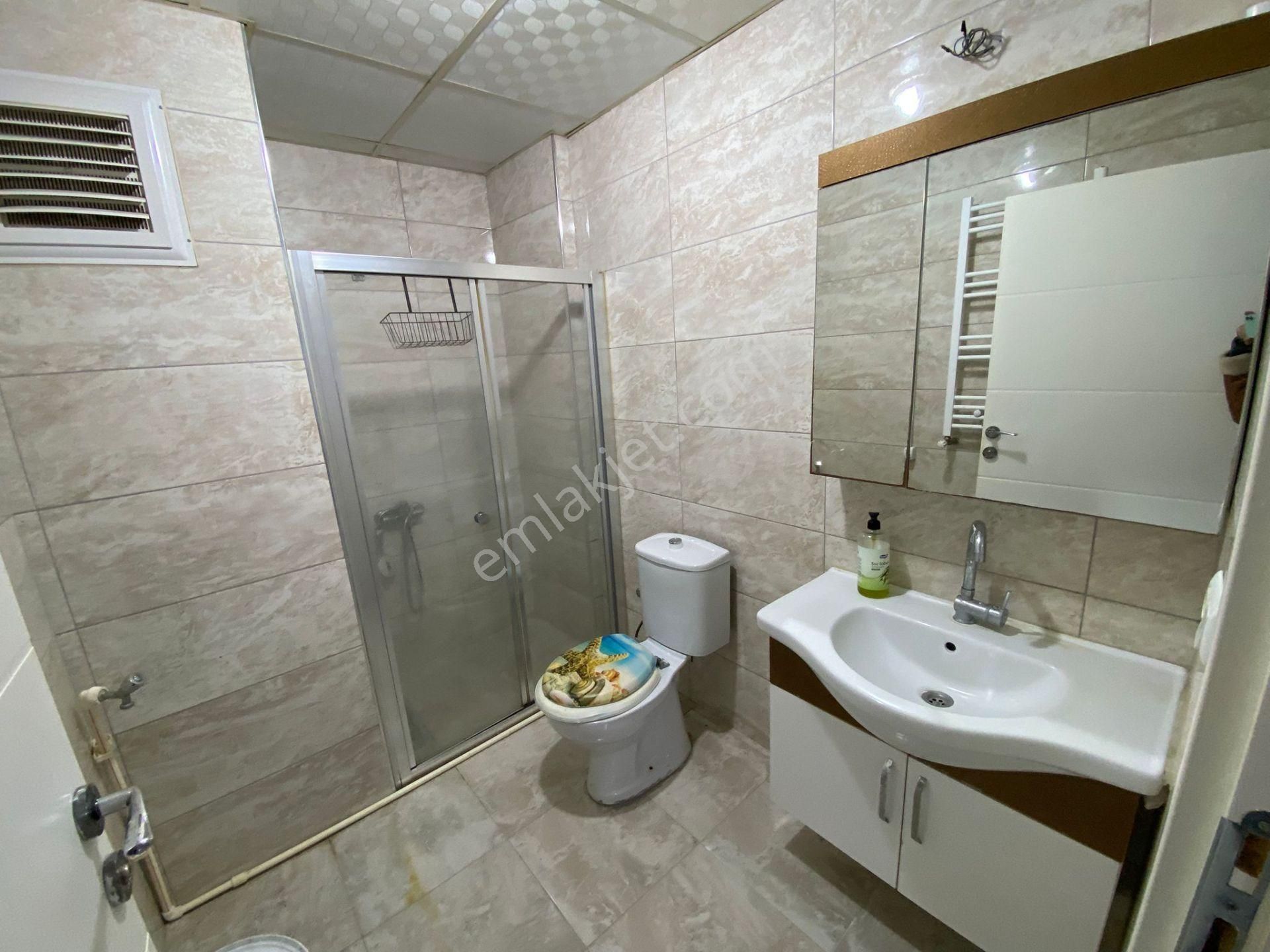 Akyüz Gayrimenkul Den; Merkezı Konumda Iskanlı Kombılı Satılık 2+1 Daire - Görsel 18