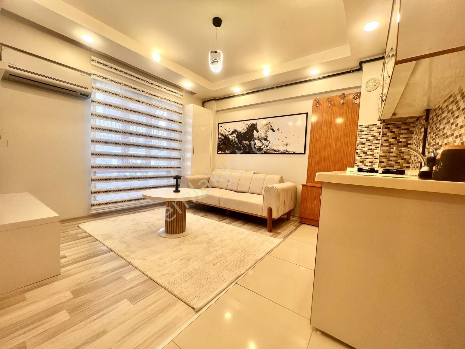 Foruma Yakın Arakat Sıfır Eşyalı 1+1 Satılık Apart - Görsel 20