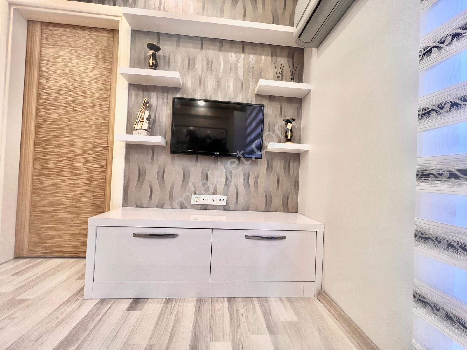 Foruma Yakın Arakat Sıfır Eşyalı 1+1 Satılık Apart - Görsel 24