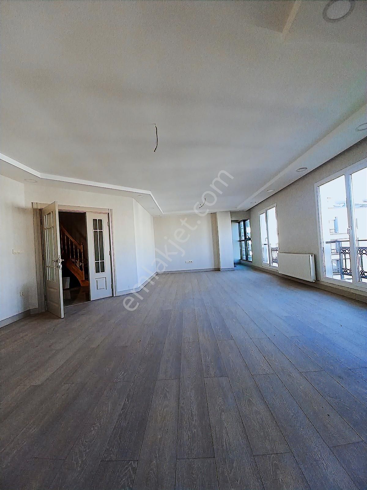 Yeni Yapı Kısa Kat Ful Konsept Sitede 6+2 Dubleks - Görsel 8