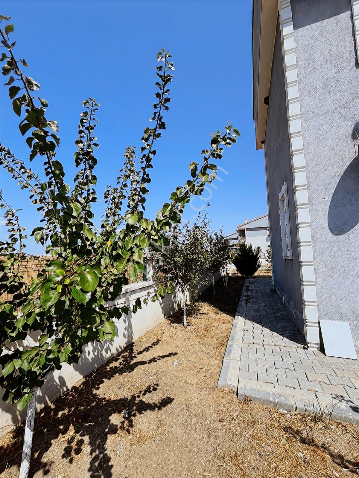 Tek Villa Fiyatına Müstakil İkiz Villa 417 M2 Bahçeli - Görsel 2