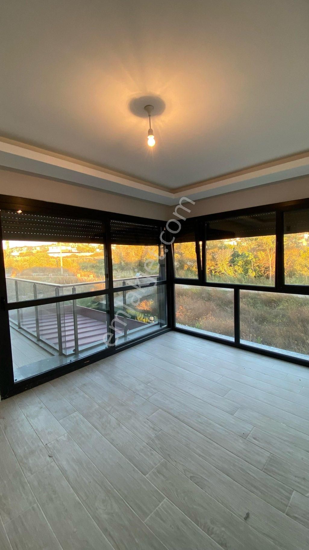 Güzelçamlı'da Tek Müstakil Özel Havuzlu 4+1 Satılık Villa - Görsel 8