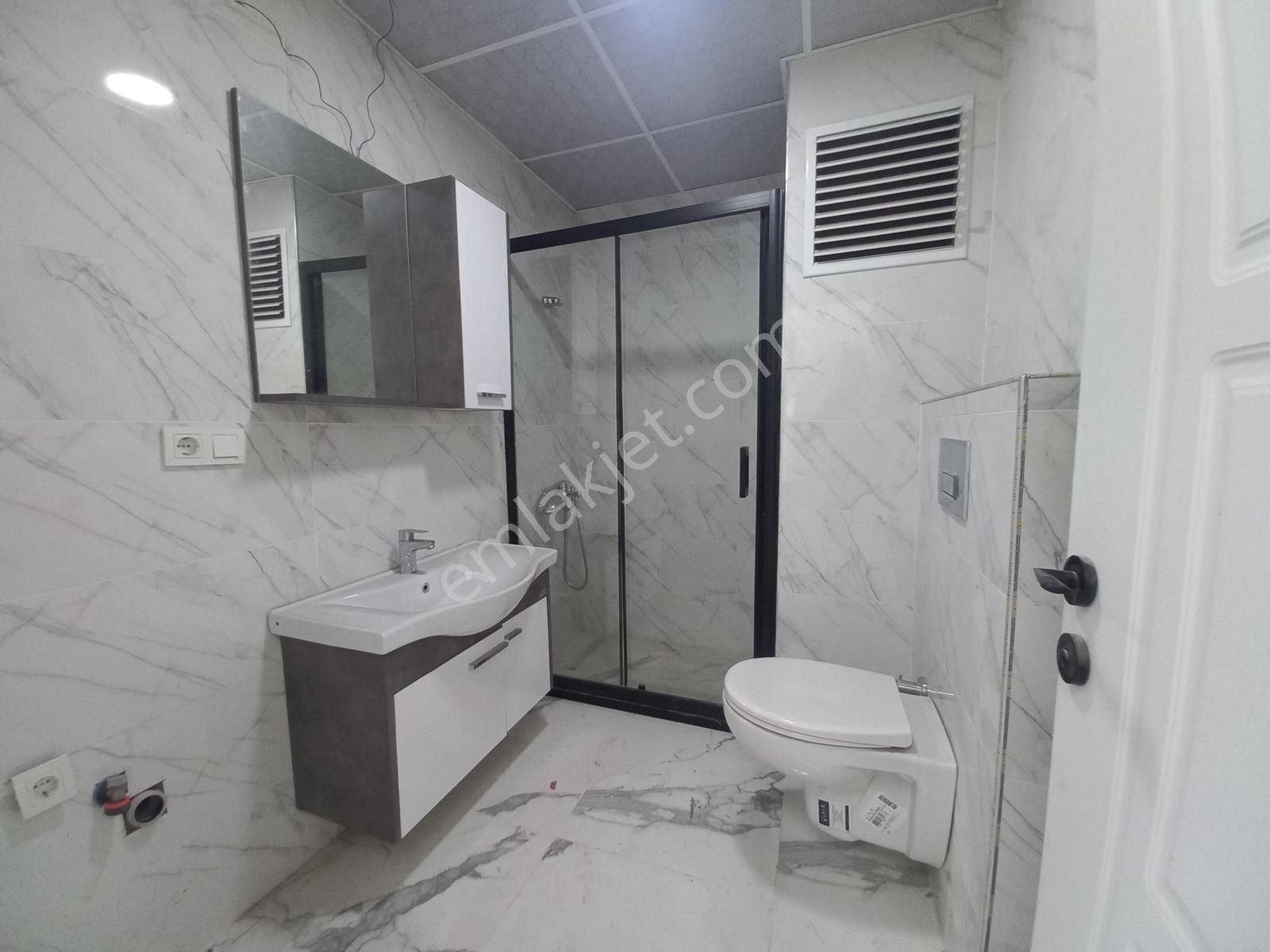 Beylikdüzü Yakuplu Mahallesinde Bahçe Kullanımlı 3+1 120m2 Daire - Görsel 31