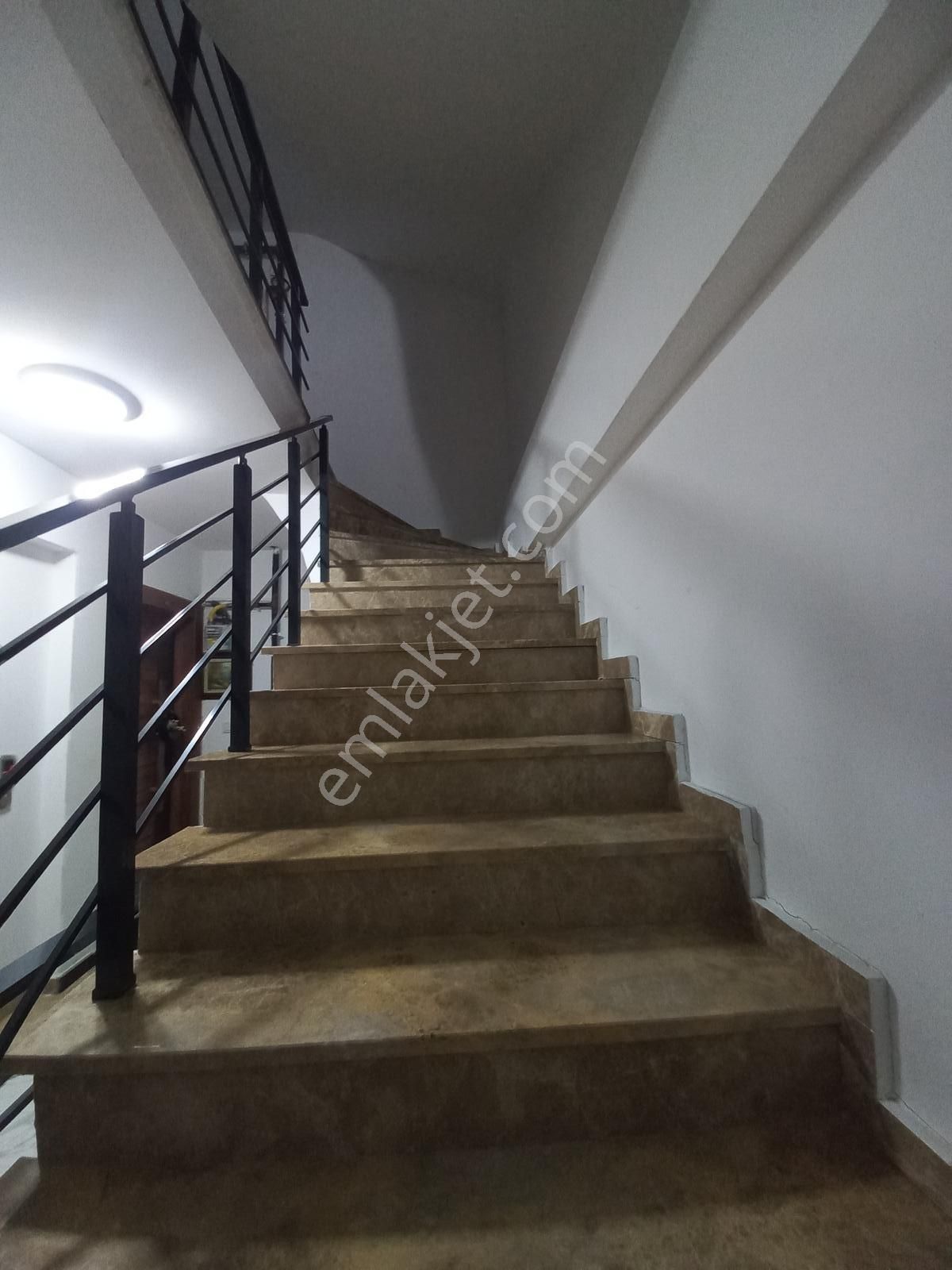 Beylikdüzü Yakuplu Mahallesinde Bahçe Kullanımlı 3+1 120m2 Daire - Görsel 28