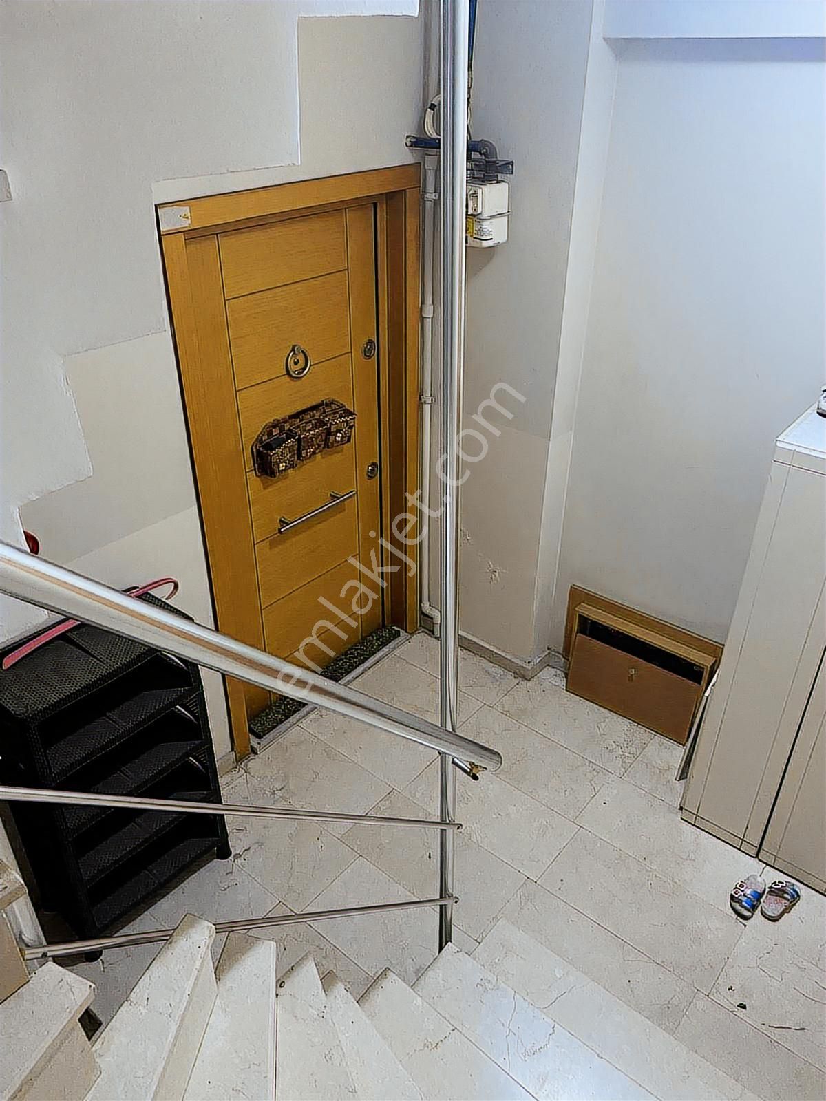 Çeliktepe Mahallesinde 1+1 55m2 Kat Mülkiyetli Satılık Daire - Görsel 13