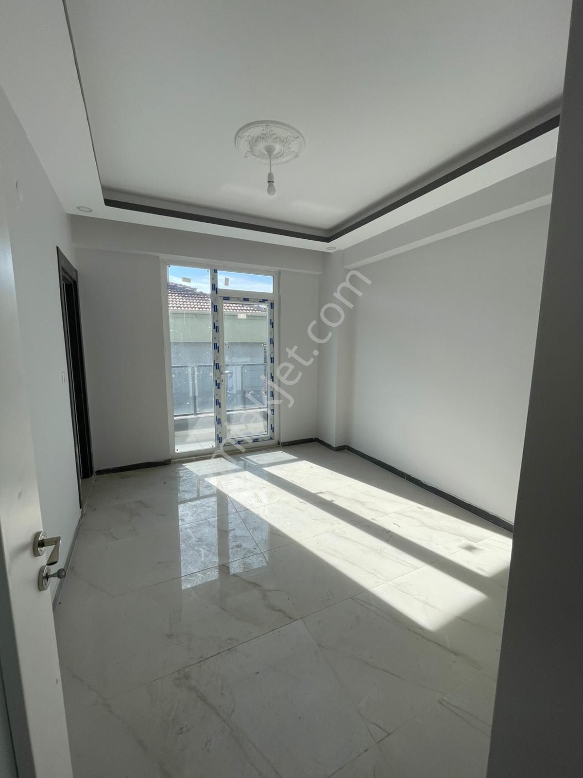 Afyon Üçok Emlaktan Veysel Karani Mah Satılık Sıfır 3+1 Arakat Lüx Daire - Görsel 17