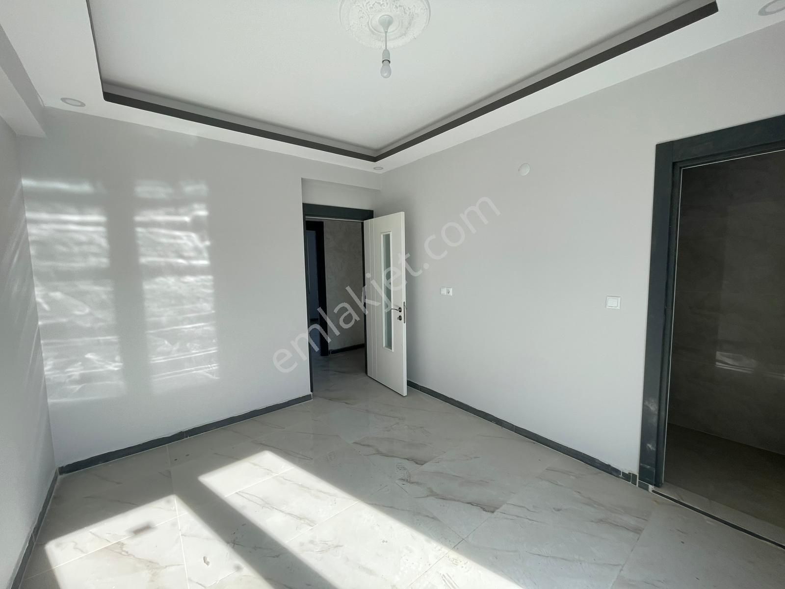 Afyon Üçok Emlaktan Veysel Karani Mah Satılık Sıfır 3+1 Arakat Lüx Daire - Görsel 15