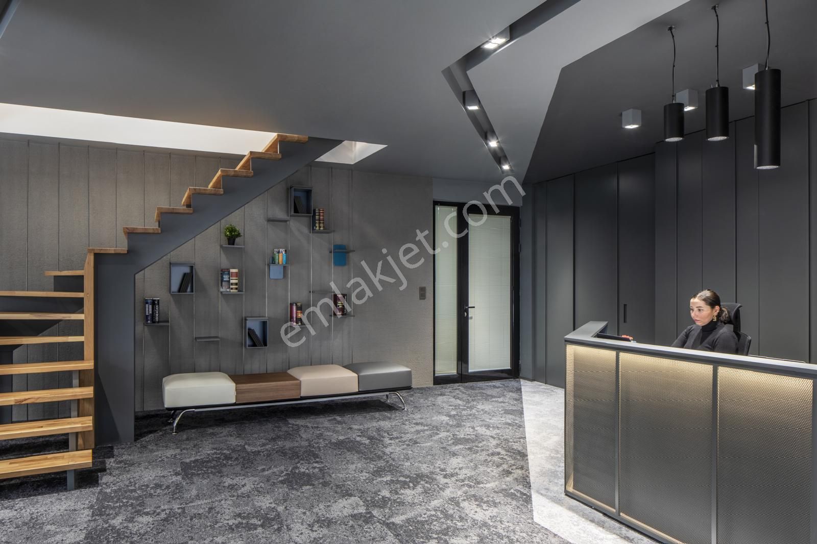 Maltepe Ofistanbul Plaza'da 340m2 Özel Dekorasyonlu Mobilyalı Teraslı Satılık Ofis - Görsel 31