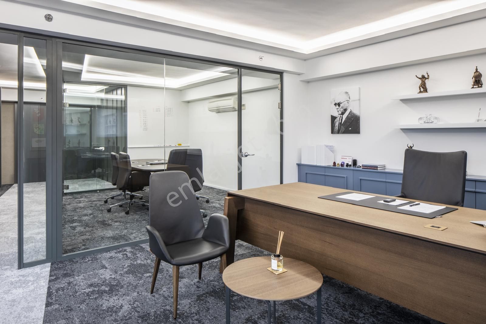 Maltepe Ofistanbul Plaza'da 340m2 Özel Dekorasyonlu Mobilyalı Teraslı Satılık Ofis - Görsel 14