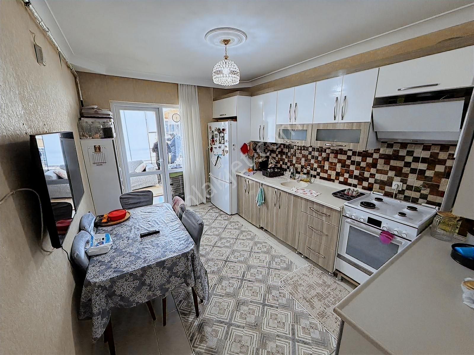 Evin Bizde Garantiden Kök Tapu Geniş Kulanışlı Botanik Yanı 3+1 - Görsel 28