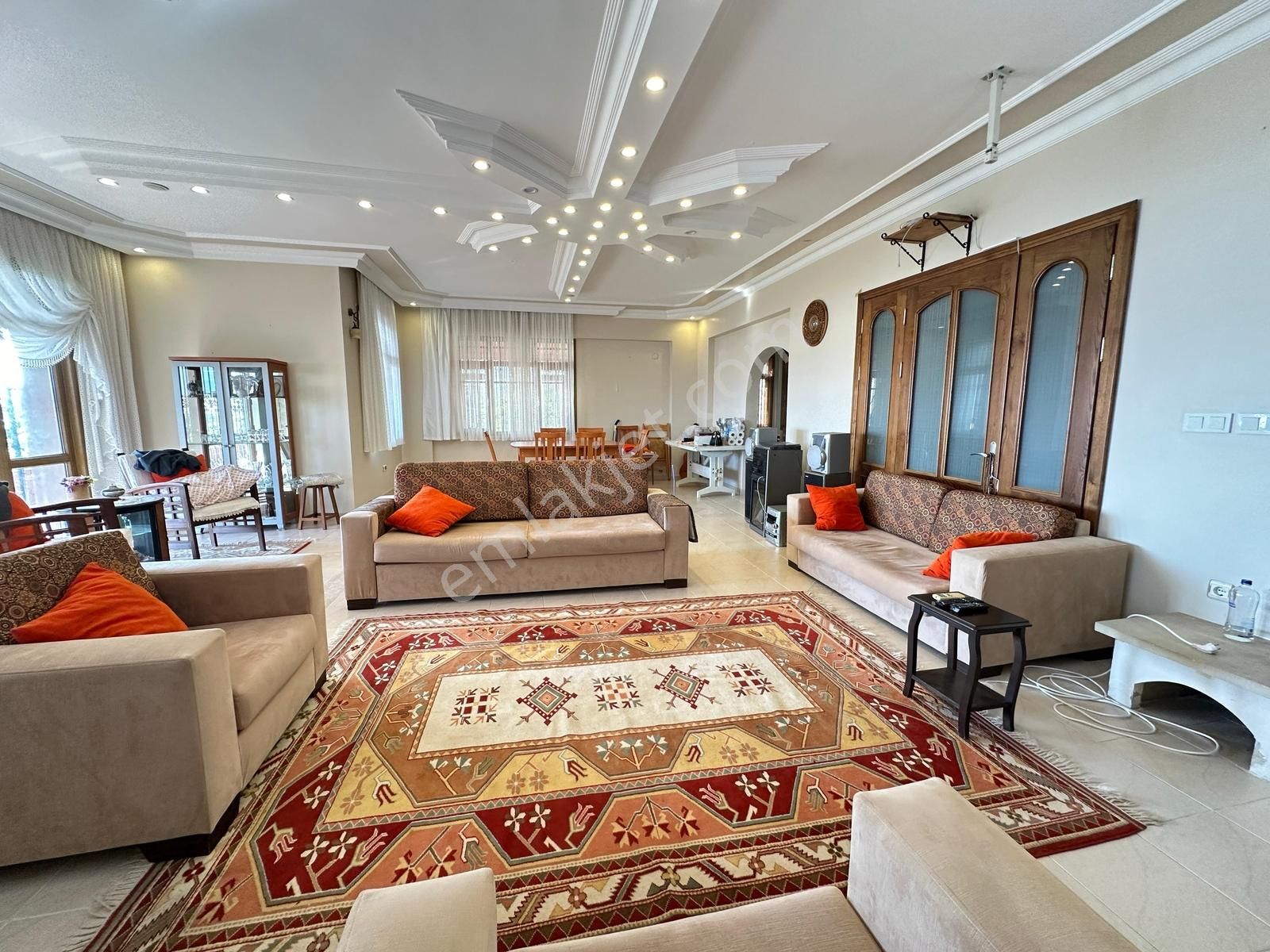 Büyükçekmece De 9+2 Kiralık Villa Deniz Manzaralı Arsa 588 M2 - Görsel 18