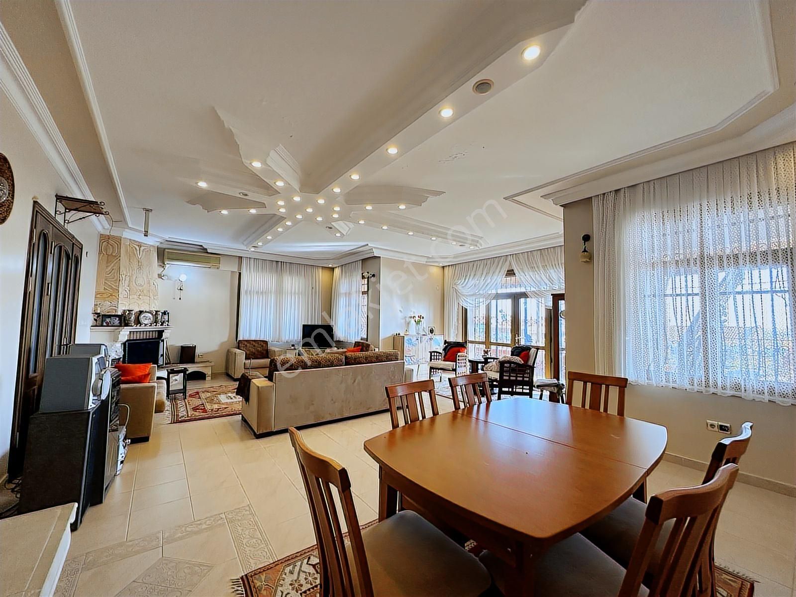 Büyükçekmece De 9+2 Kiralık Villa Deniz Manzaralı Arsa 588 M2 - Görsel 14
