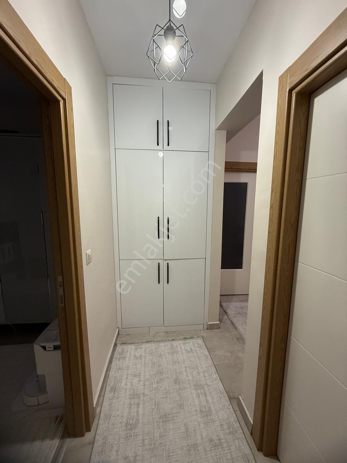 Mevlana Mahallesi/3+1/çift Banyo/meskenli/masrafsız Daire - Görsel 5