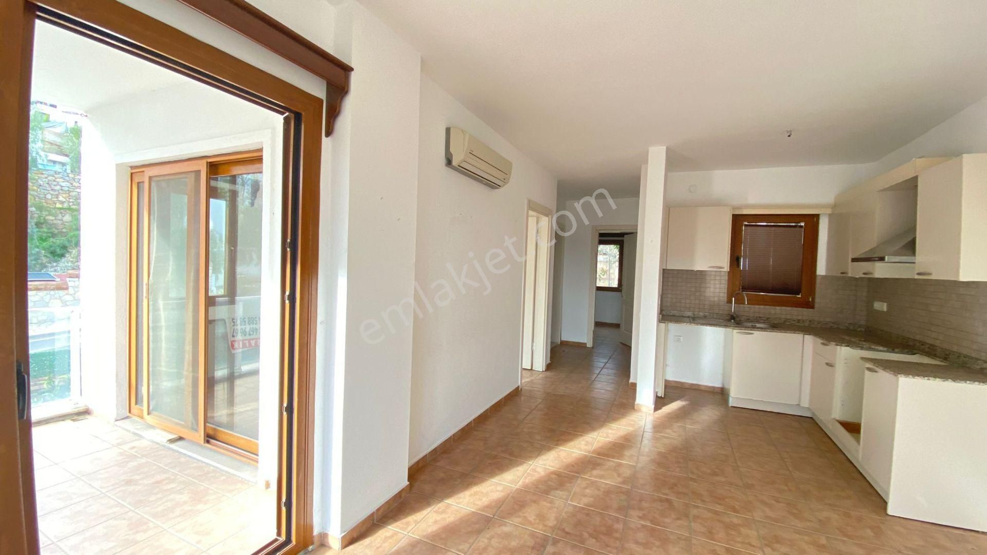 Kiralık Bodrum Merkez 2+1 Ortakat Daire - Görsel 13