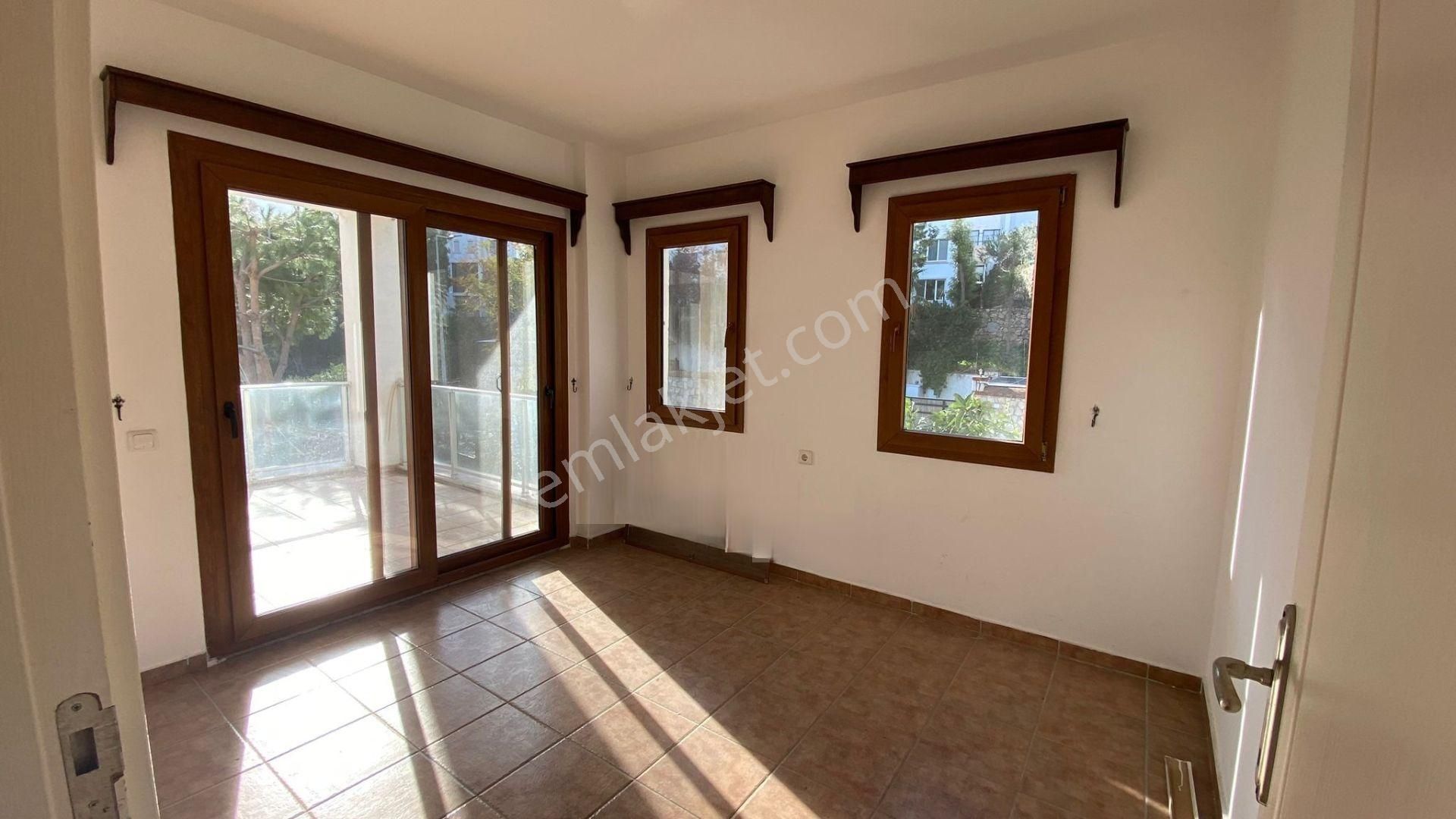 Kiralık Bodrum Merkez 2+1 Ortakat Daire - Görsel 15