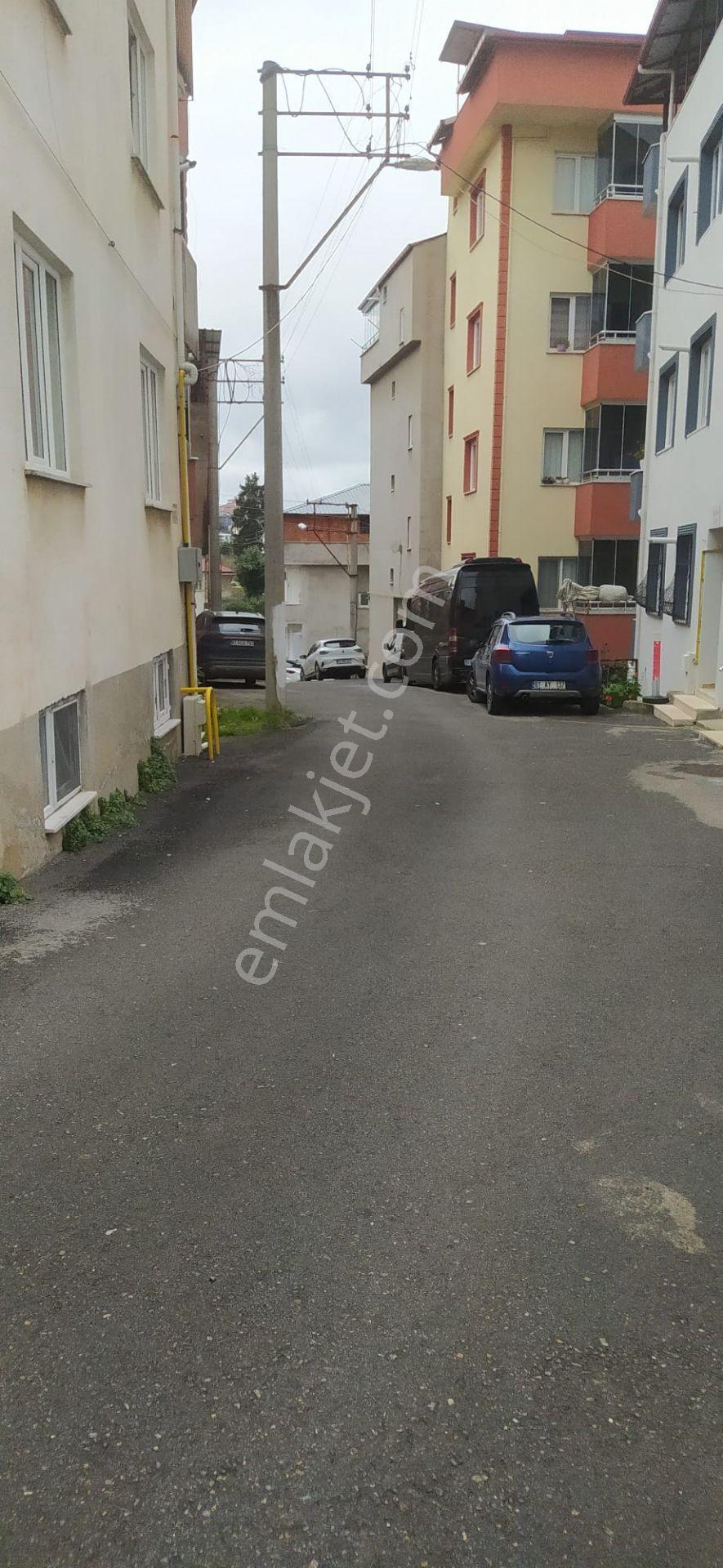 Yalıncak Mahallesi Acill Satılık Komple 5 Katlı Bina - Görsel 10
