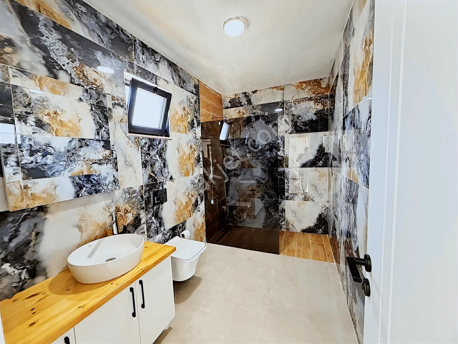 Kaş Kekova Yol Üzeri Satılık 4+1 Villa - Görsel 8