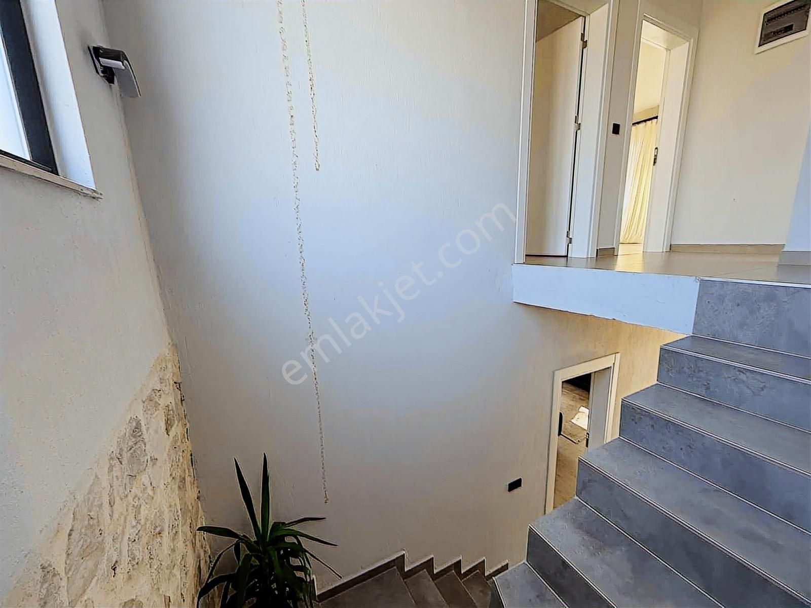 Kaş Kekova Yol Üzeri Satılık 4+1 Villa - Görsel 16