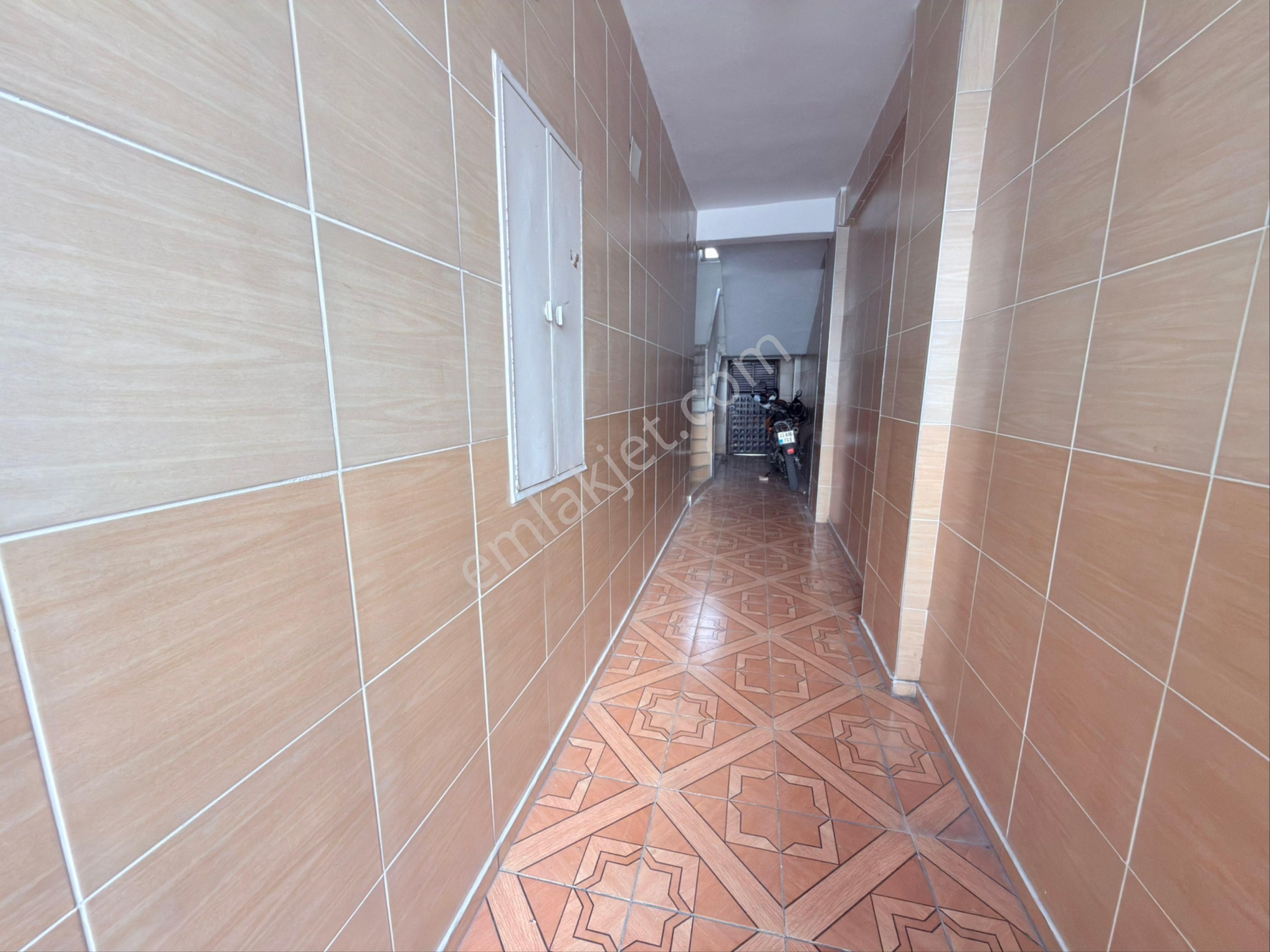 Arve'den Tozkoparan Mah'de Cadde Üzeri 3+1 Geniş Daire - Görsel 32