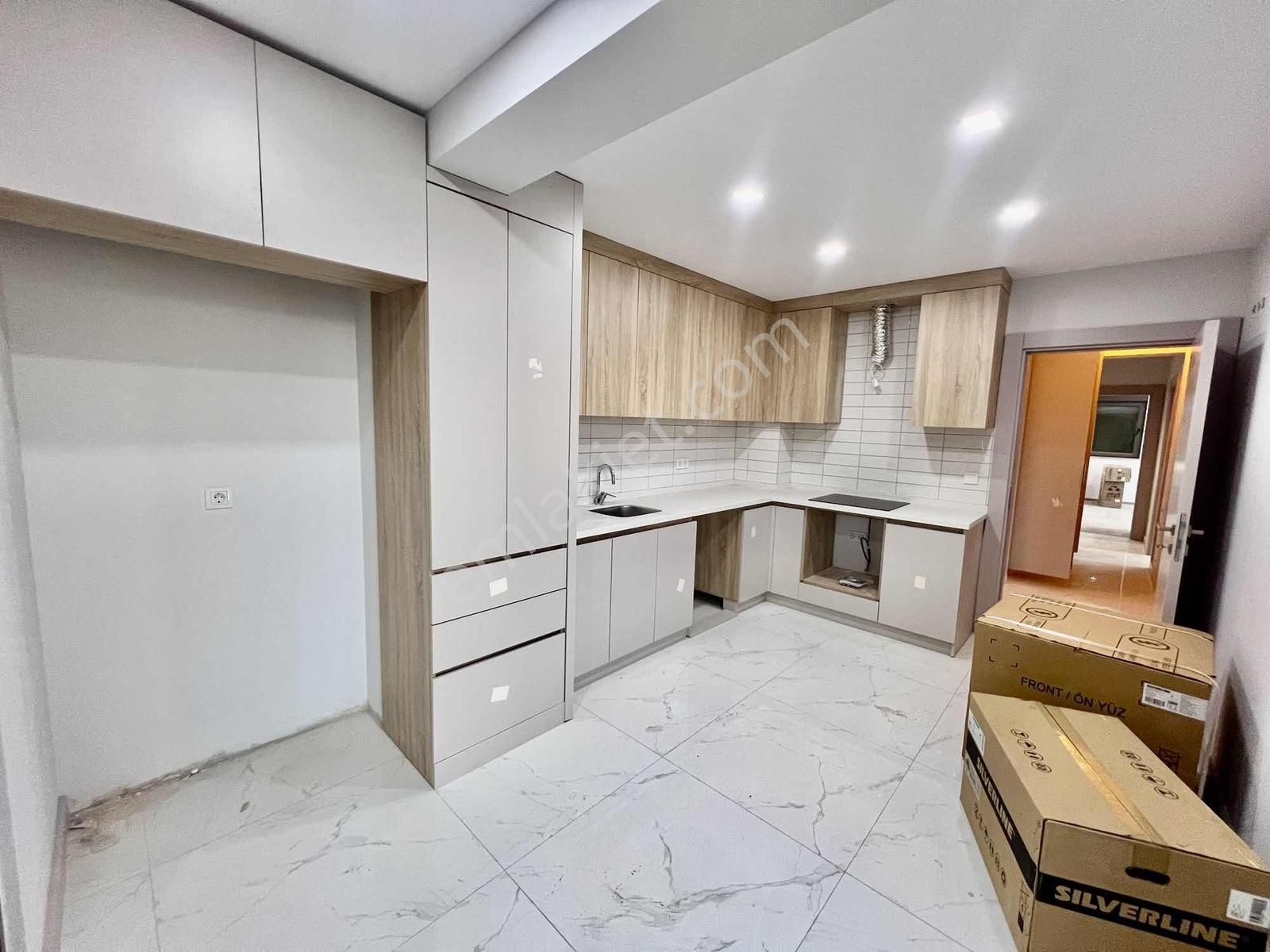 Kumluca Anacaddede 180 M2 3+1 Sıfır Lüks Daire - Görsel 3