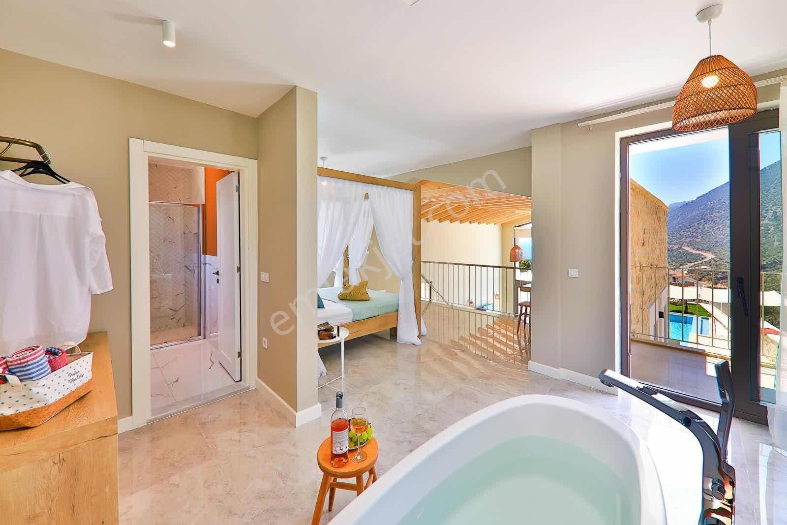 Kaş Mega Dan Gökseki De Uzun Dönem Kiralık Villa - Görsel 12